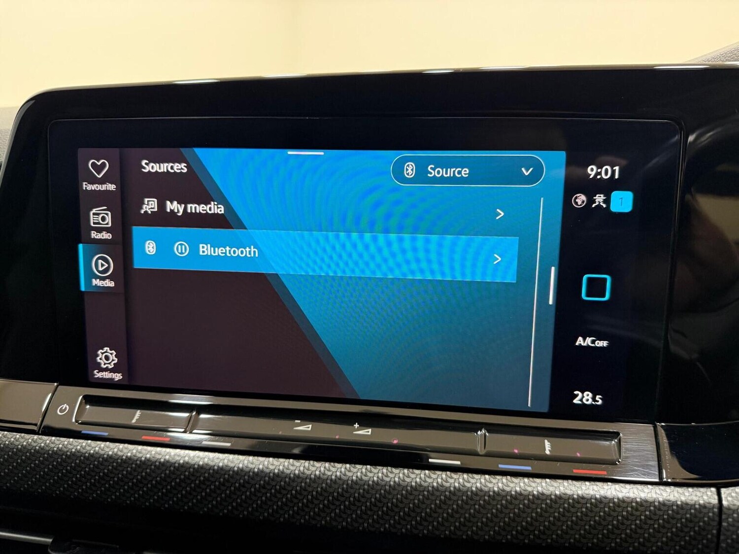 Used Volkswagen Golf 2021 for sale - 77551377: Photo 35