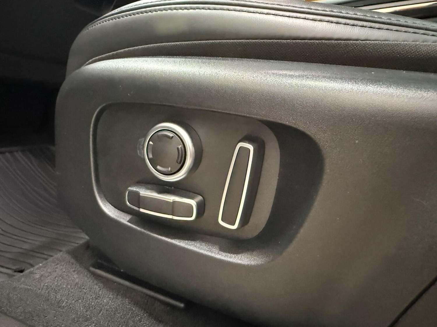 Used Land Rover Range Rover Evoque 2021 for sale - 77643677: Photo 30