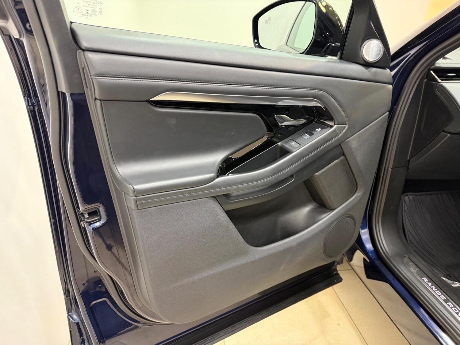 Used Land Rover Range Rover Evoque 2021 for sale - 77643677: Photo 36