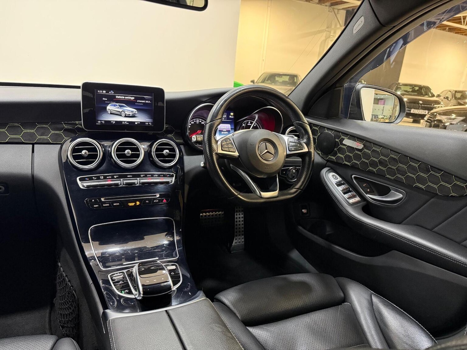 Used Mercedes-Benz C Class 2017 for sale - 77622574: Photo 15