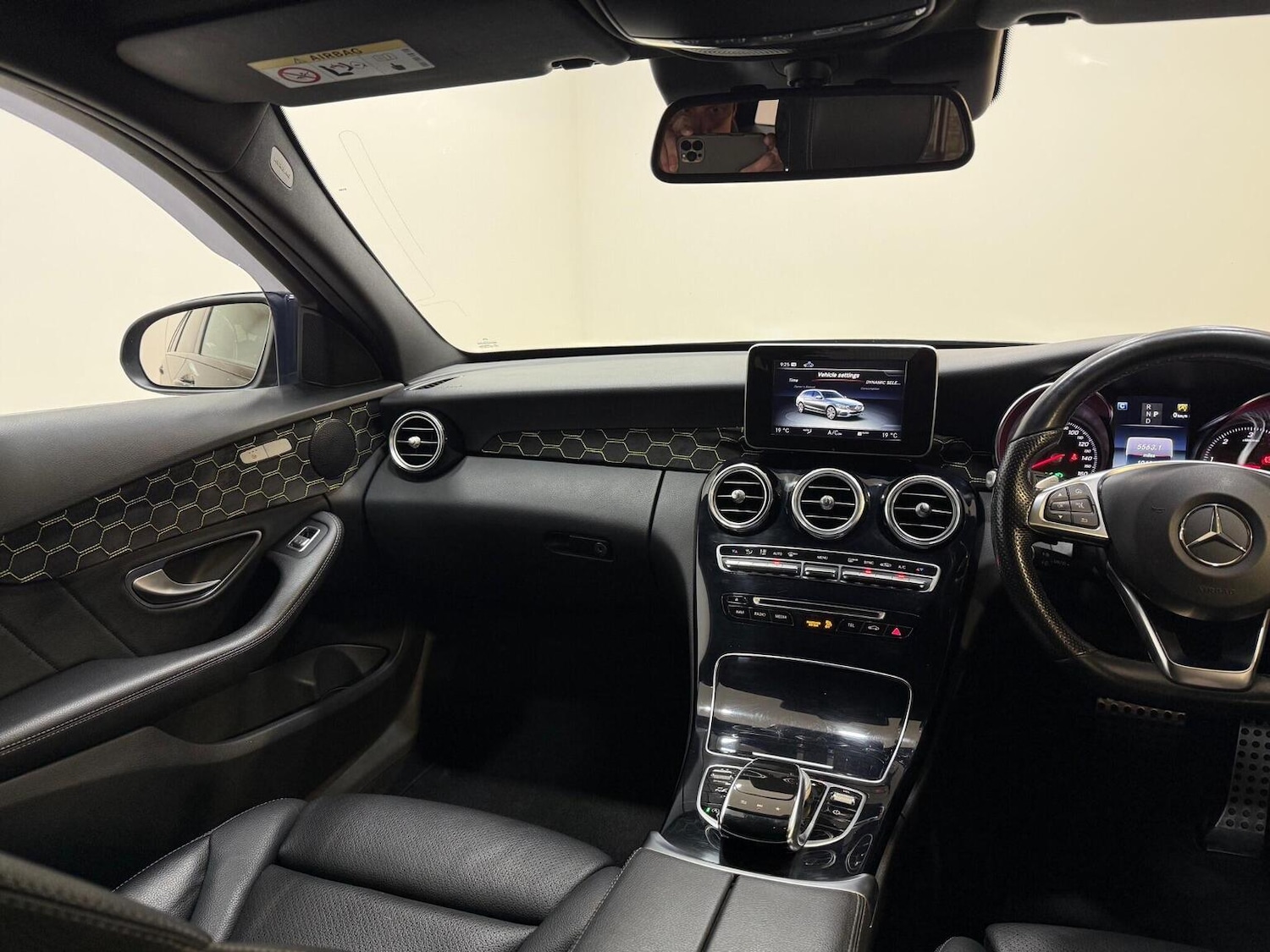 Used Mercedes-Benz C Class 2017 for sale - 77622574: Photo 16