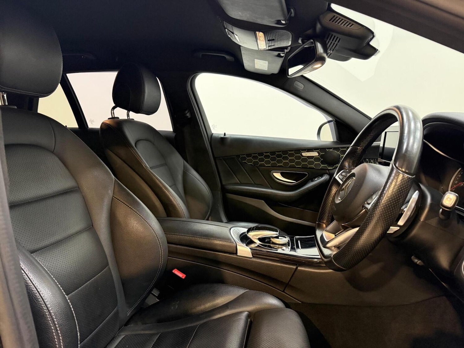 Used Mercedes-Benz C Class 2017 for sale - 77622574: Photo 19