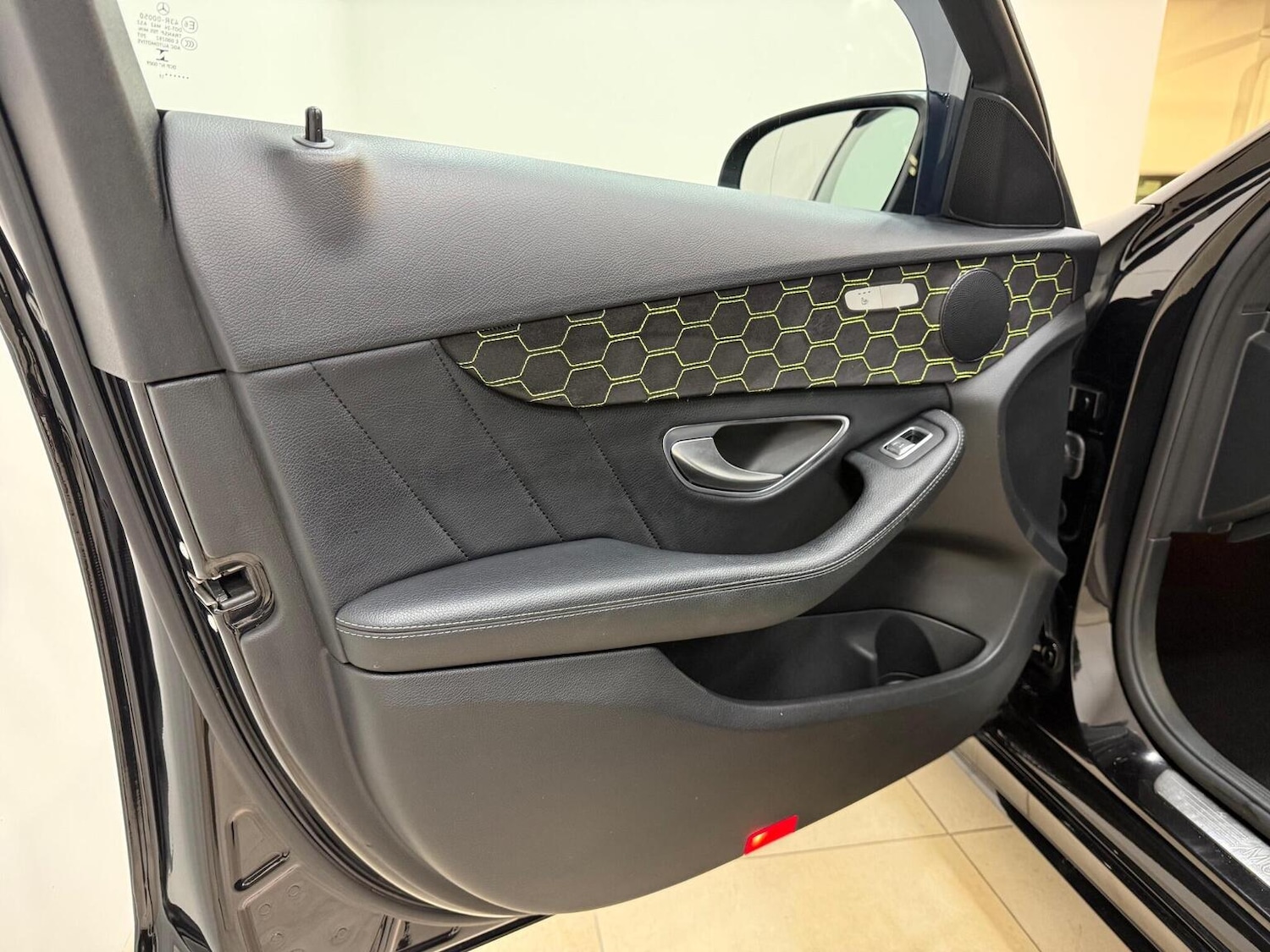 Used Mercedes-Benz C Class 2017 for sale - 77622574: Photo 31