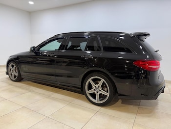 Used Mercedes-Benz C Class 2017 for sale - 77622574: Photo