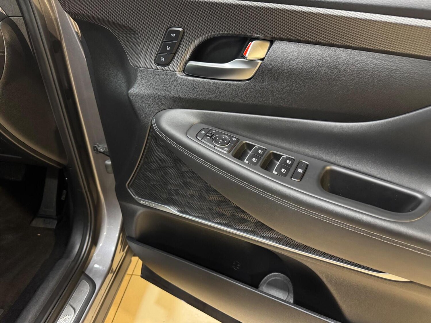 Used Hyundai Santa Fe 2021 for sale - 77562537: Photo 33