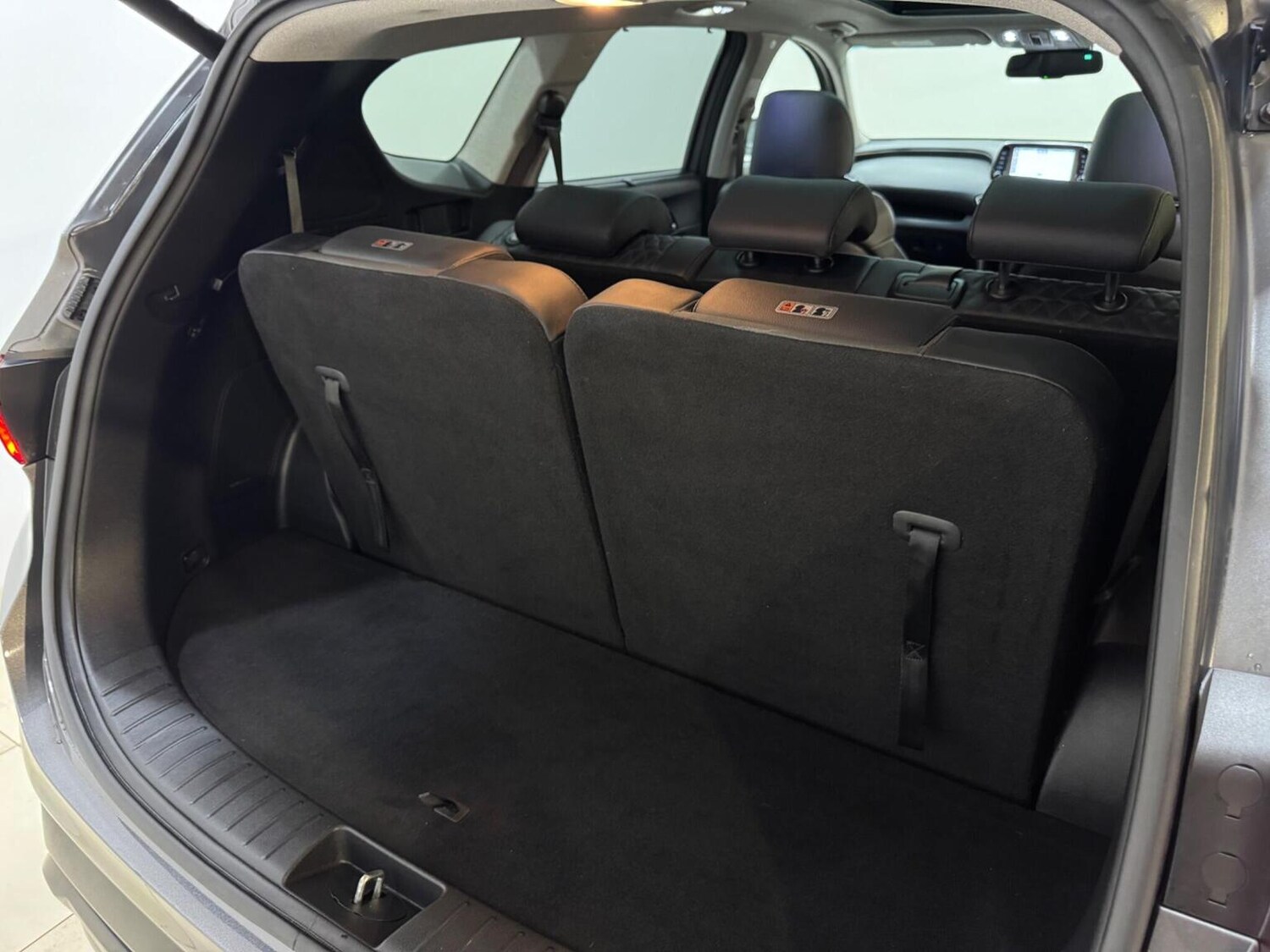 Used Hyundai Santa Fe 2021 for sale - 77562537: Photo 44