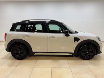 Used MINI Countryman 2019 for sale - 79805957: Photo