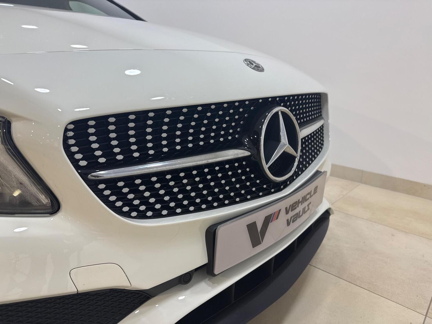 Used Mercedes-Benz A-Class 2017 for sale - 77707323: Photo 4