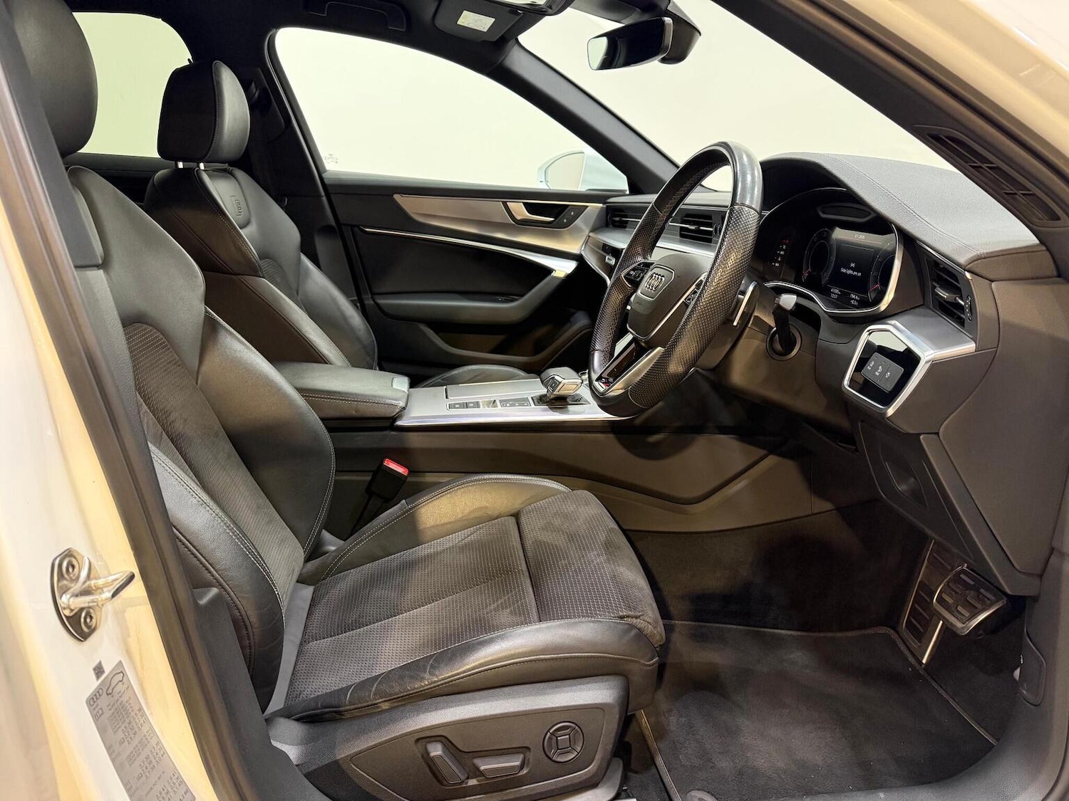 Used Audi A6 2021 for sale - 77551376: Photo 4