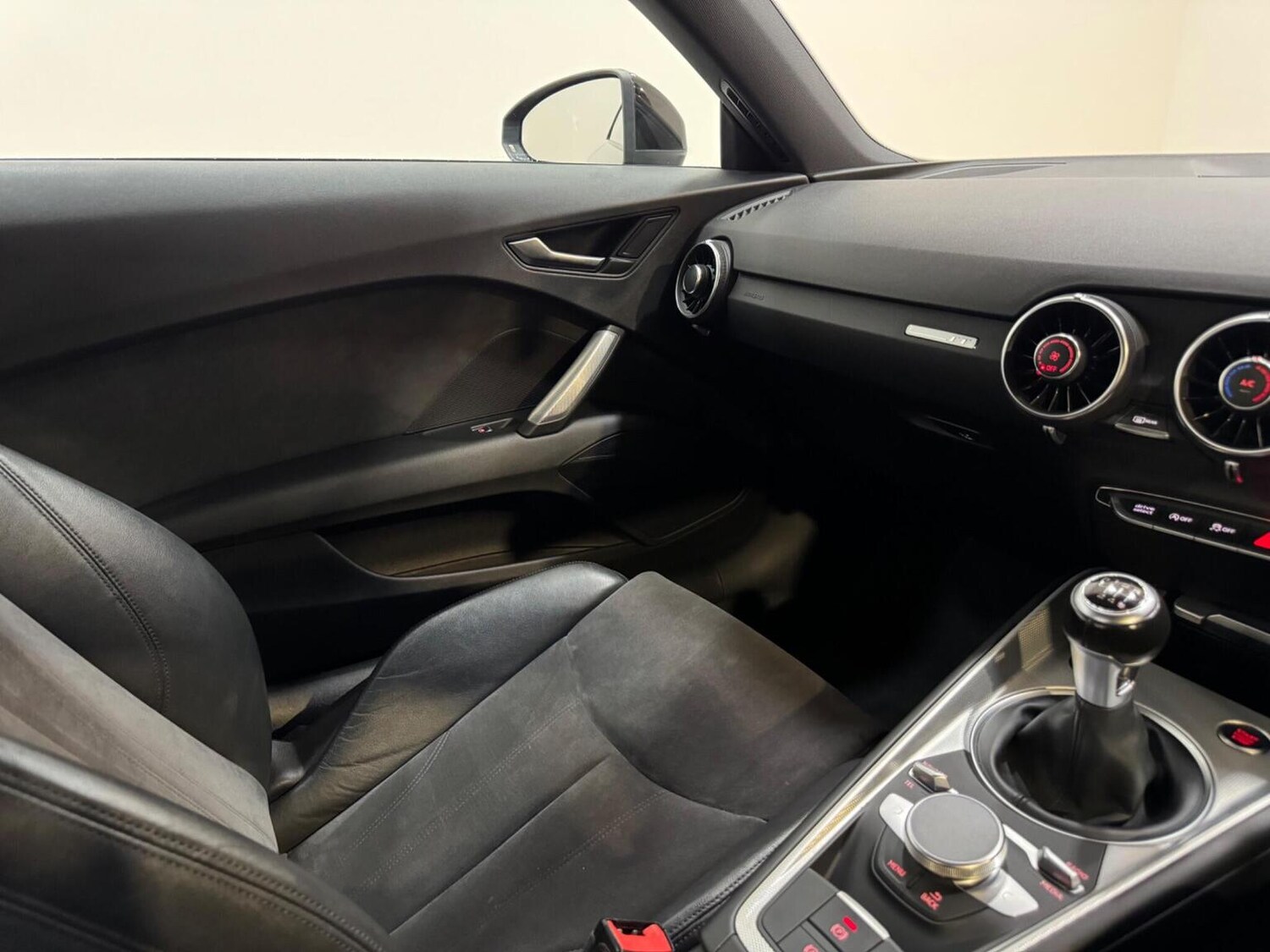 Used Audi TT 2018 for sale - 77906661: Photo 10