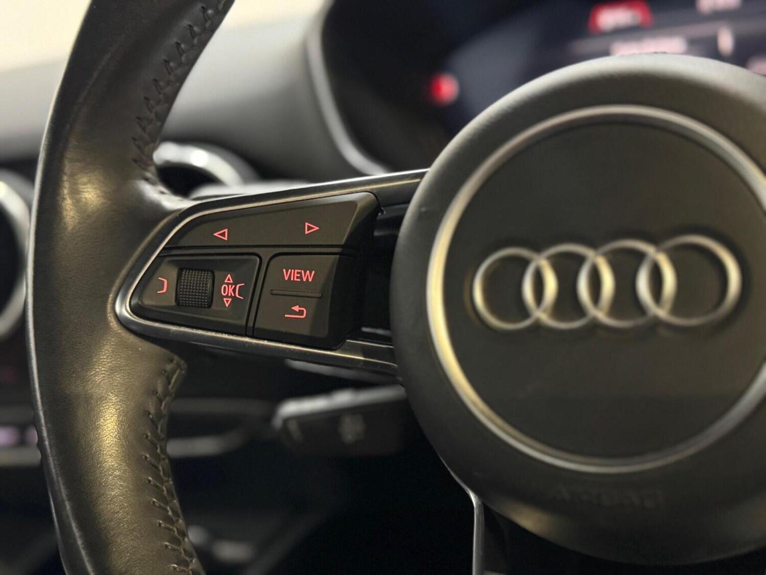 Used Audi TT 2018 for sale - 77906661: Photo 33