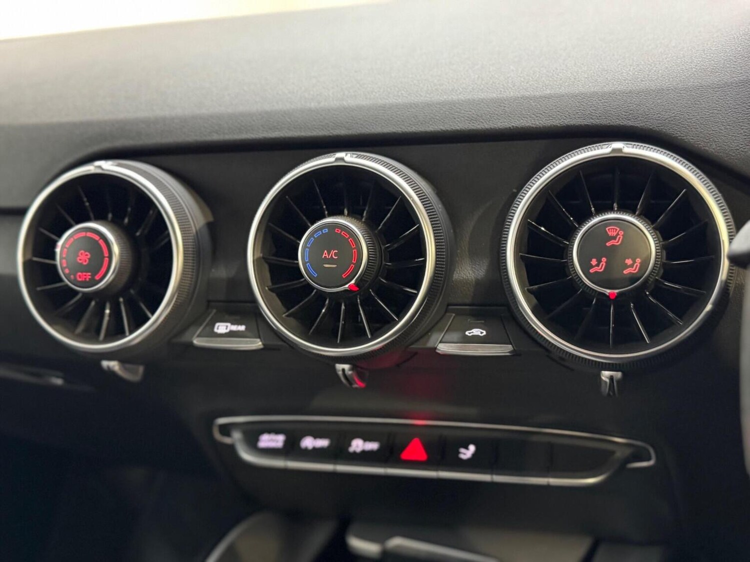 Used Audi TT 2018 for sale - 77906661: Photo 46