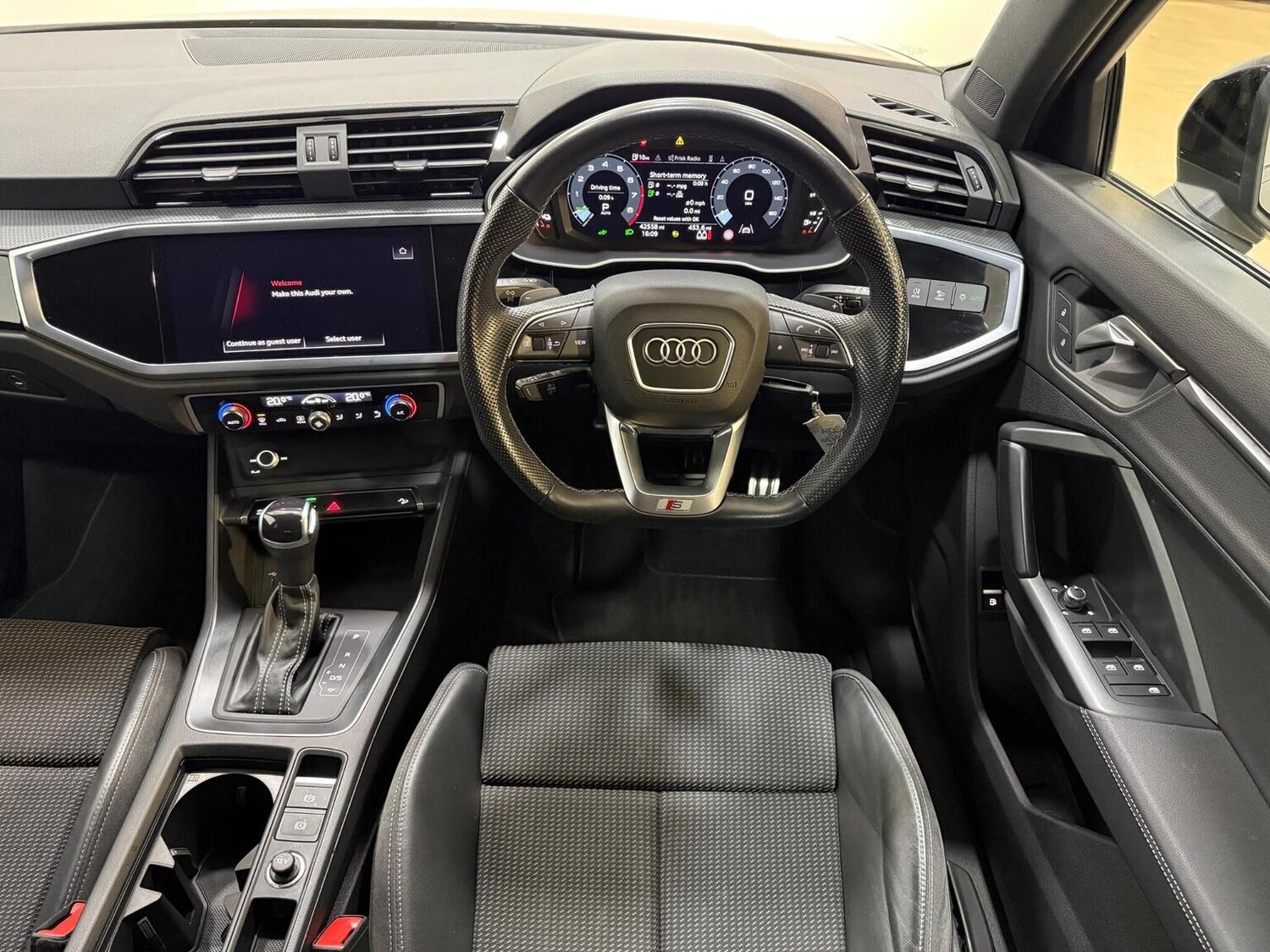 Used Audi Q3 2022 for sale - 77551381: Photo 13