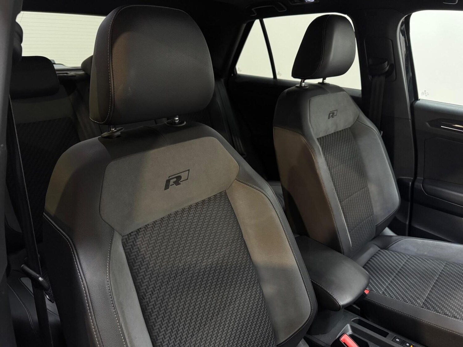 Used Volkswagen T-Roc 2019 for sale - 77551386: Photo 35