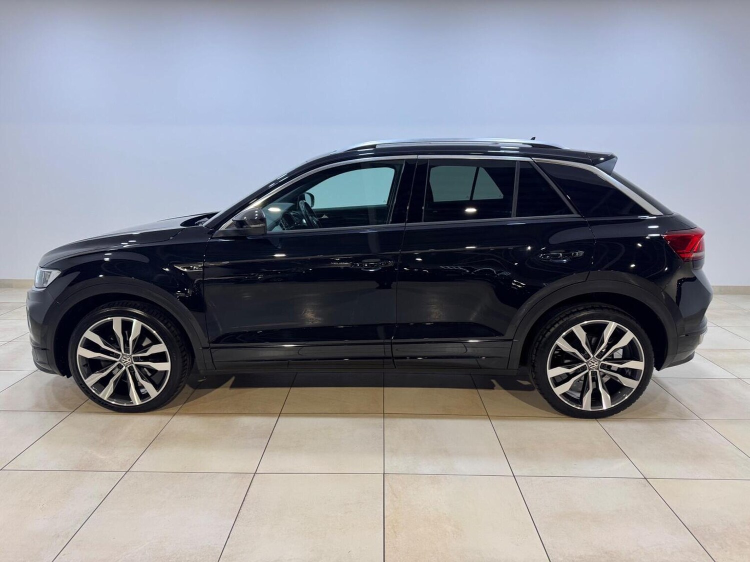 Used Volkswagen T-Roc 2019 for sale - 77551386: Photo 8