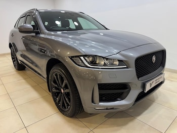 Used Jaguar F-Pace 2019 for sale - 78242740: Photo