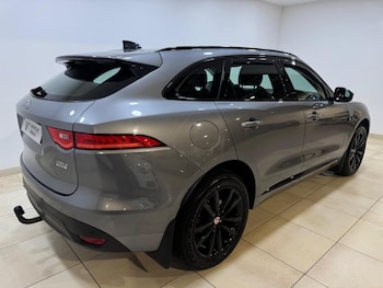 Used Jaguar F-Pace 2019 for sale - 78242740: Photo