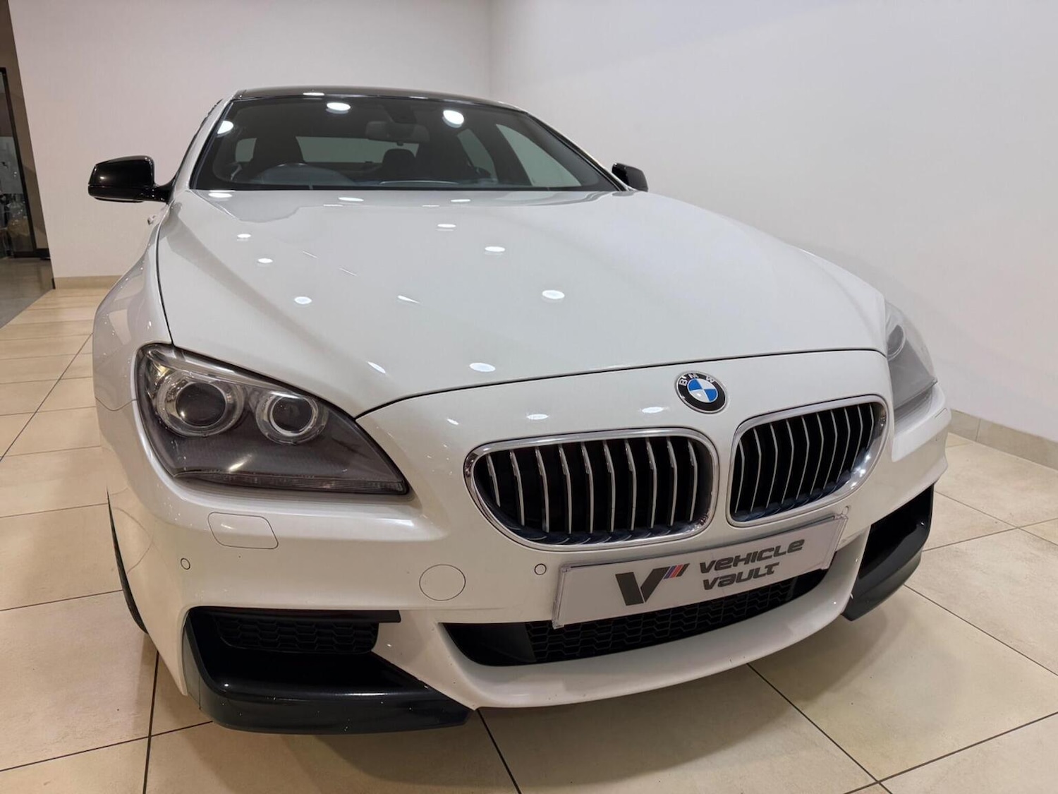 Used BMW 6 Series 2013 for sale - 77551370: Photo 2