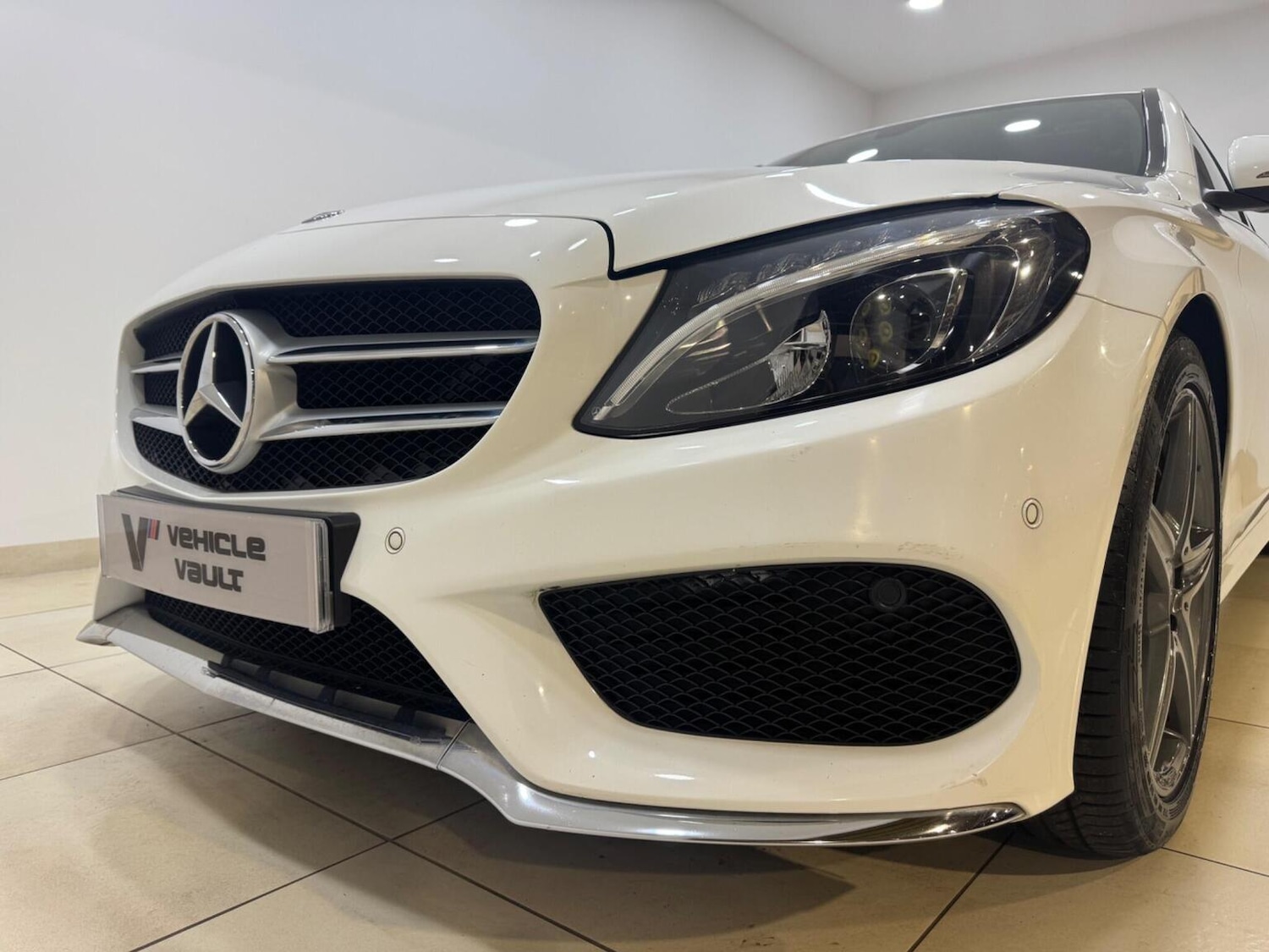 Used Mercedes-Benz C Class 2014 for sale - 78182787: Photo 7