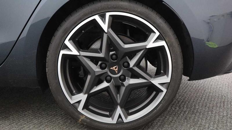 Used Cupra Leon 2025 for sale - 77746848: Photo 5