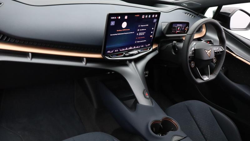 Used Cupra Tavascan 2024 for sale - 77733131: Photo 2