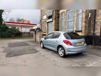 Used Peugeot 207 2010 for sale - 78852987: Photo