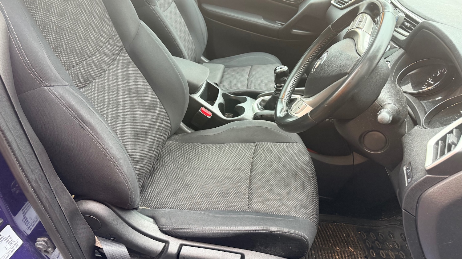 Used Nissan Qashqai 2015 for sale - 77247450: Photo 10