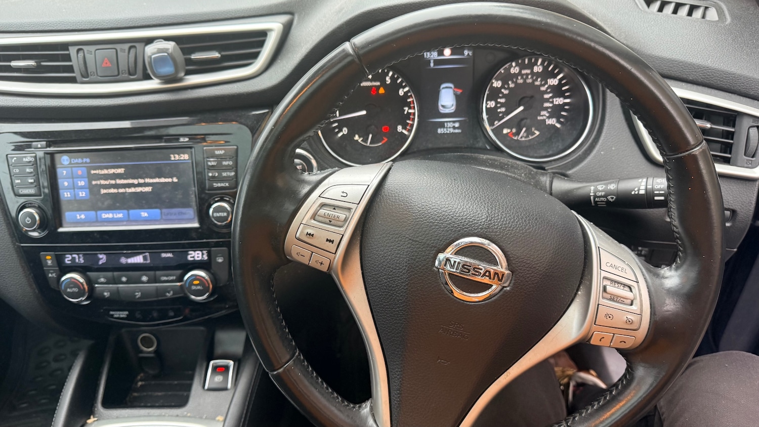 Used Nissan Qashqai 2015 for sale - 77247450: Photo 13