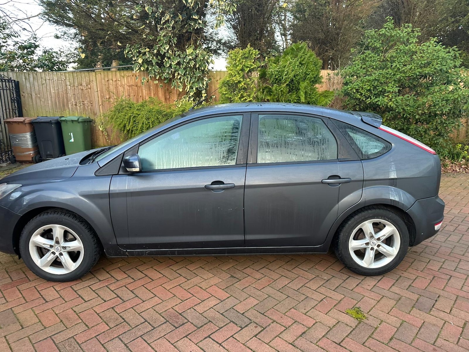 Used Ford Focus 2010 for sale - 77969535: Photo 7