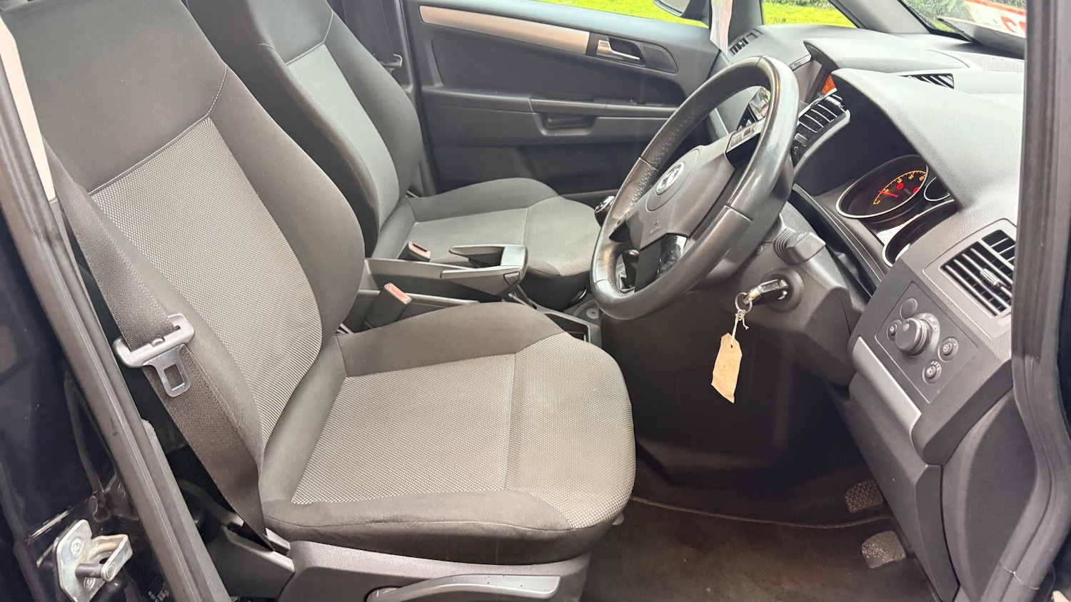 Used Vauxhall Zafira 2012 for sale - 76652909: Photo 10