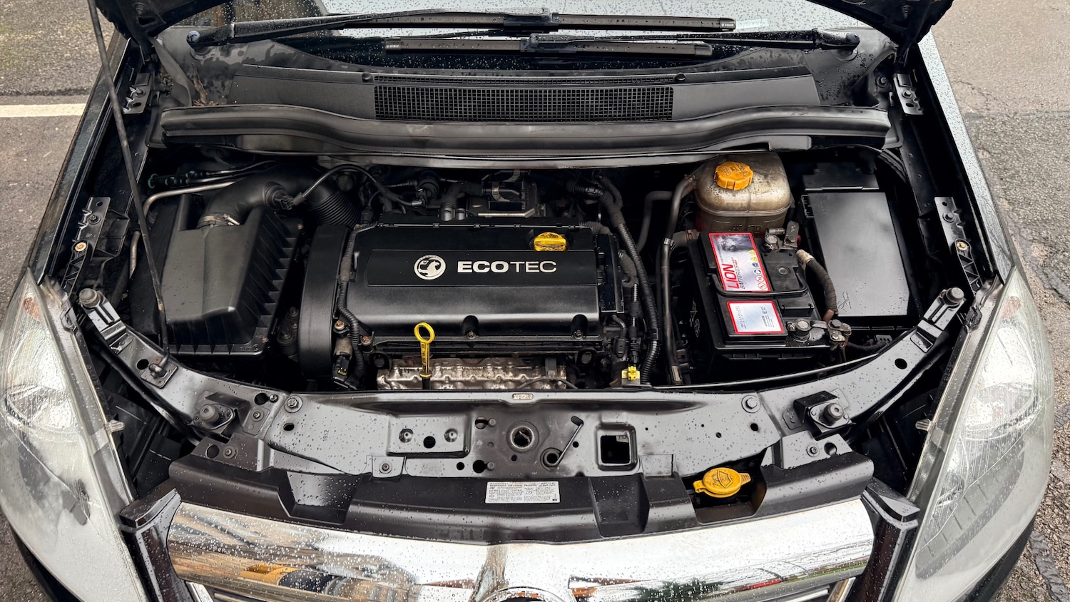 Used Vauxhall Zafira 2012 for sale - 76652909: Photo 24