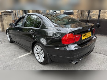 Used BMW 3 Series 2009 for sale - 75684595: Photo