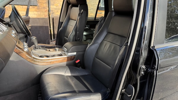 Used Land Rover Range Rover Sport 2010 for sale - 74971031: Photo 12