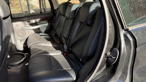 Used Land Rover Range Rover Sport 2010 for sale - 74971031: Photo 13