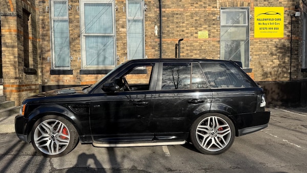 Used Land Rover Range Rover Sport 2010 for sale - 74971031: Photo 2
