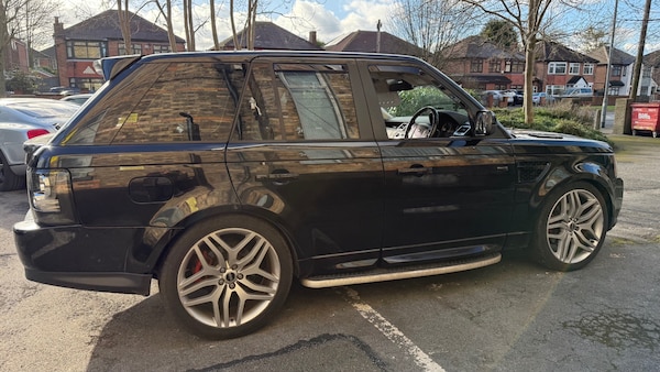 Used Land Rover Range Rover Sport 2010 for sale - 74971031: Photo 6
