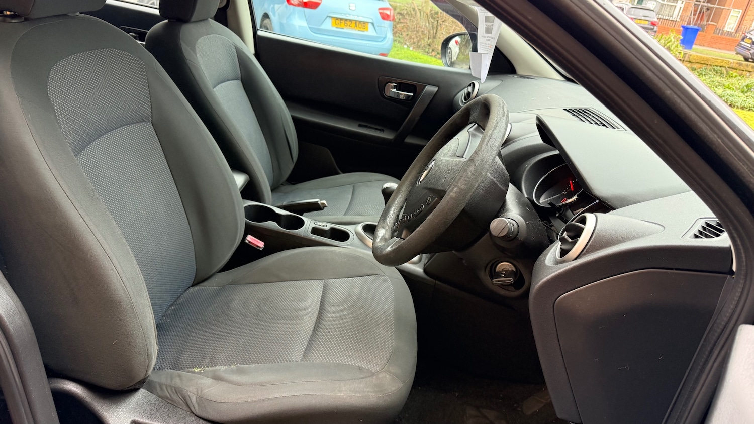 Used Nissan Qashqai 2010 for sale - 77806981: Photo 12