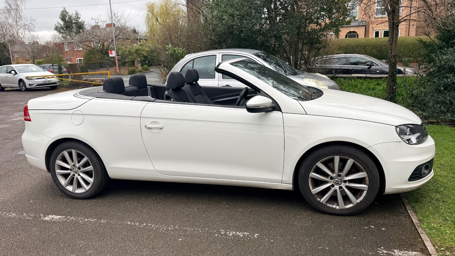 Used Volkswagen EOS 2011 for sale - 77782167: Photo 1
