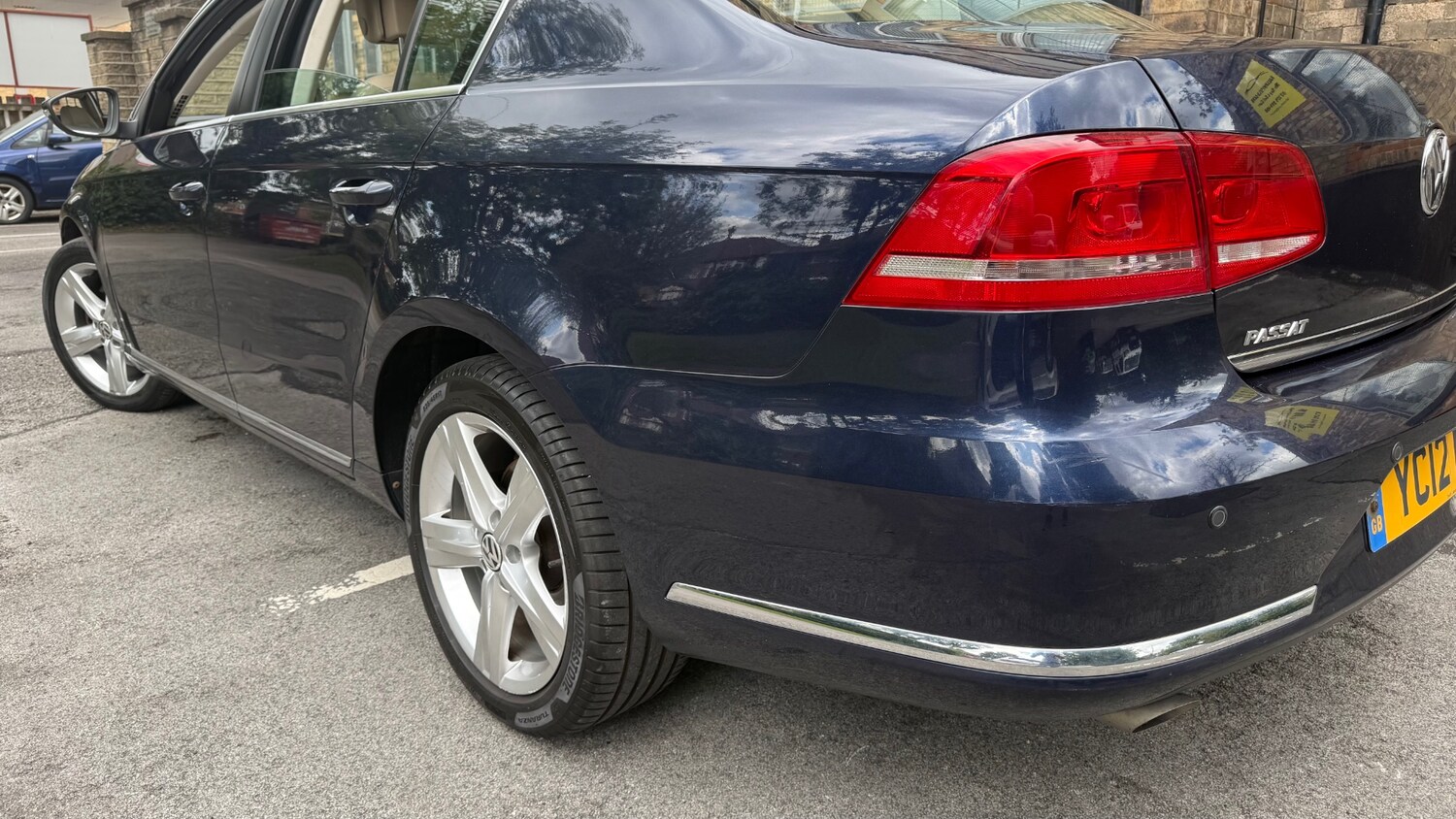 Vehicle 28