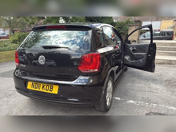 Used Volkswagen Polo 2011 for sale - 79320958: Photo