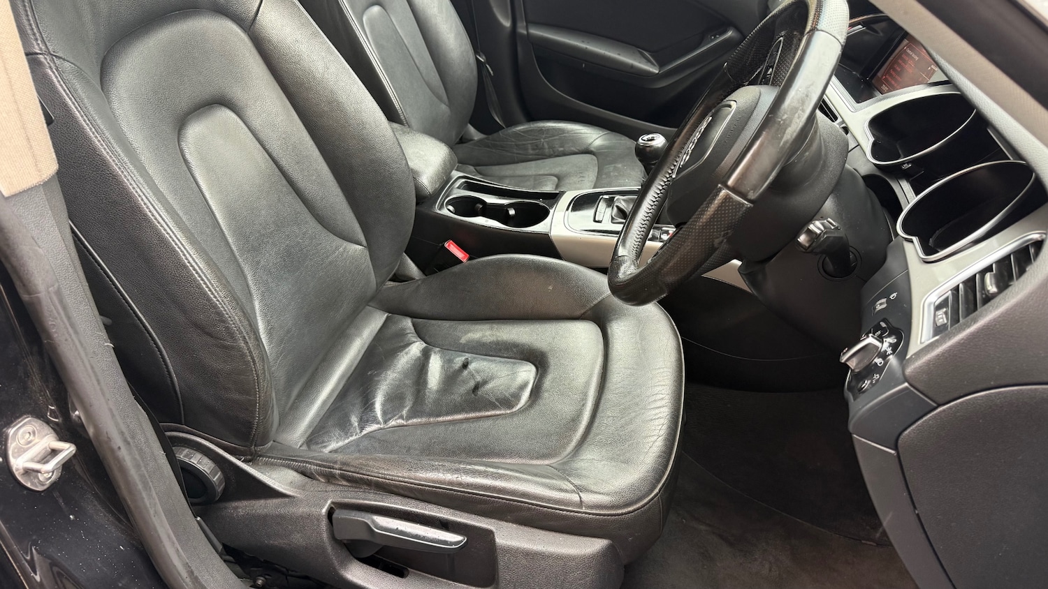 Used Audi A5 2010 for sale - 76455586: Photo 9