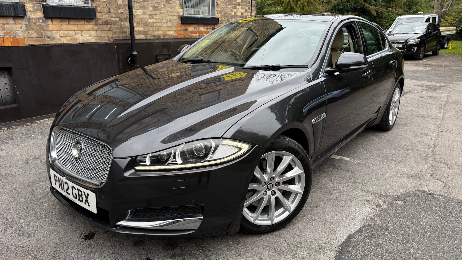 Used Jaguar XF 2012 for sale - 76071216: Photo 1