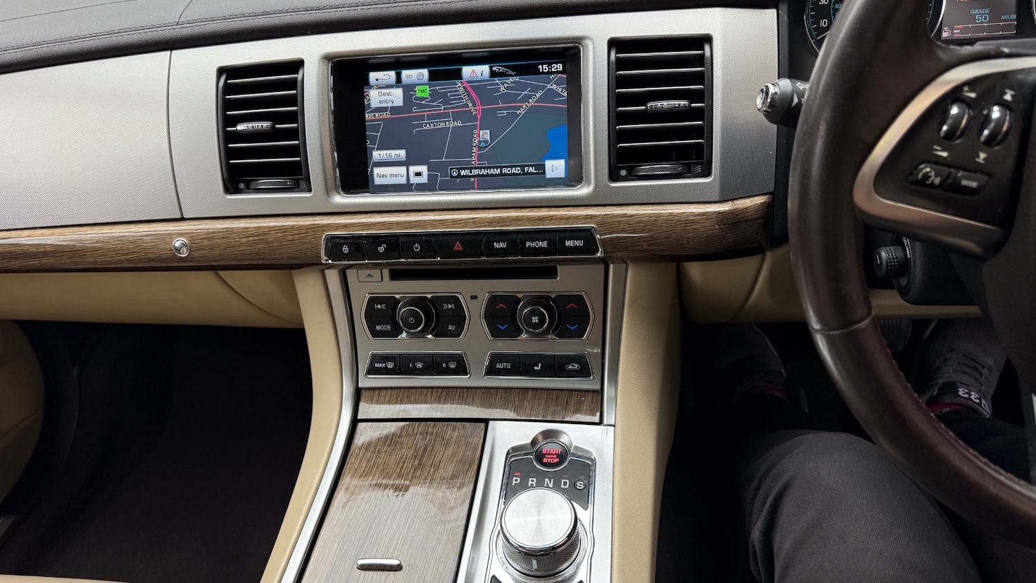Used Jaguar XF 2012 for sale - 76071216: Photo 18