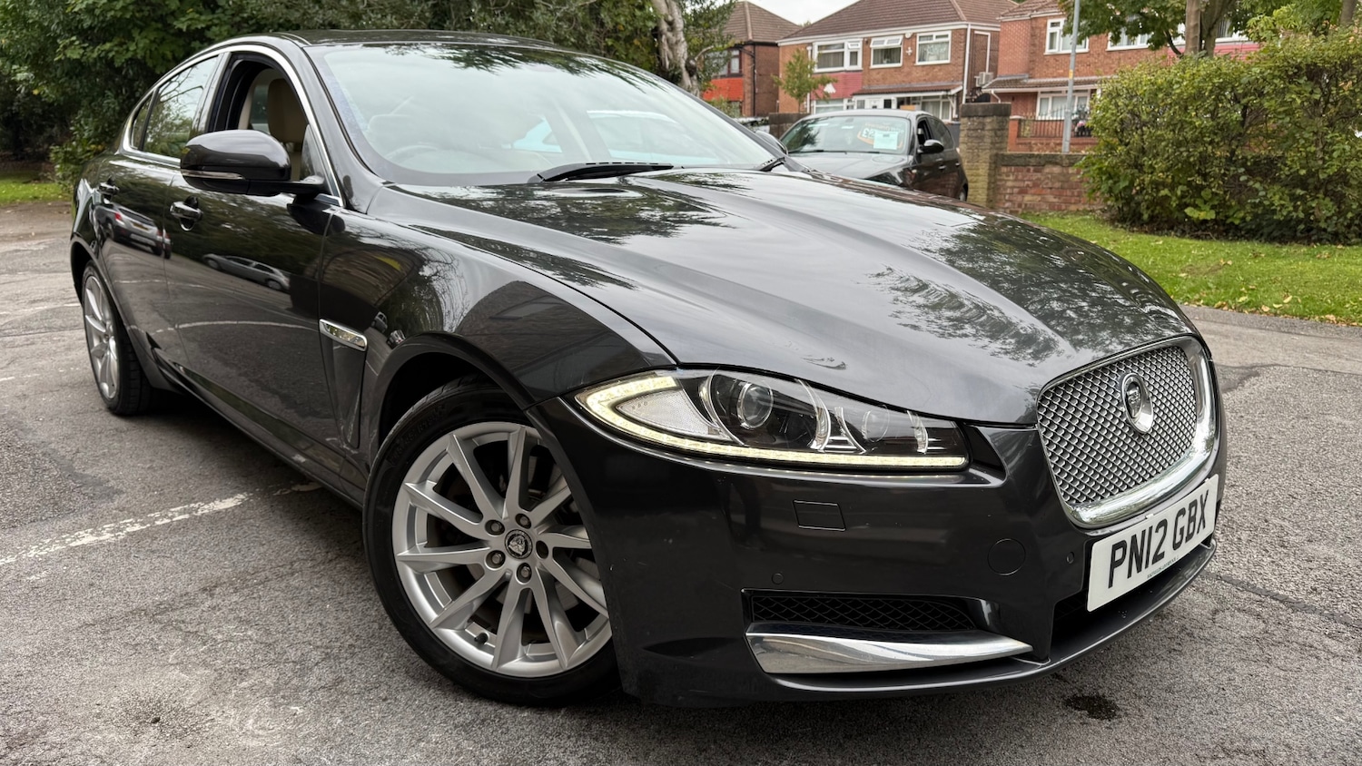 Used Jaguar XF 2012 for sale - 76071216: Photo 8