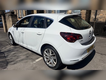 Used Vauxhall Astra 2013 for sale - 78344670: Photo