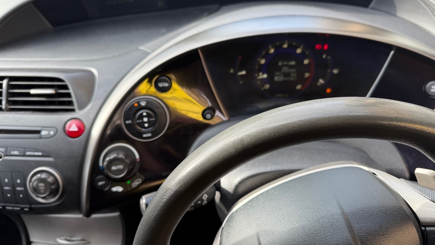 Used Honda Civic 2006 for sale - 76391420: Photo 11