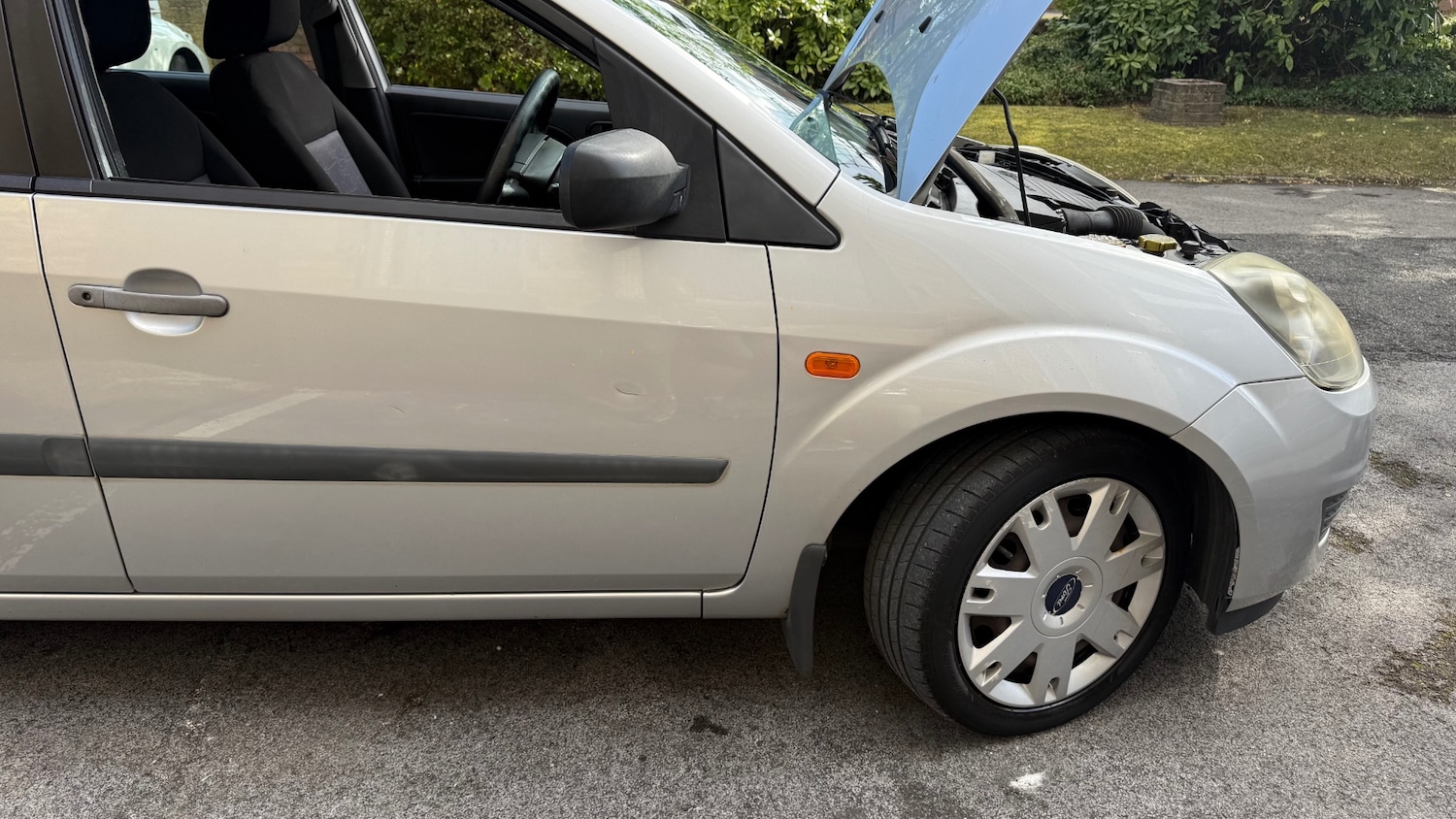 Vehicle 28