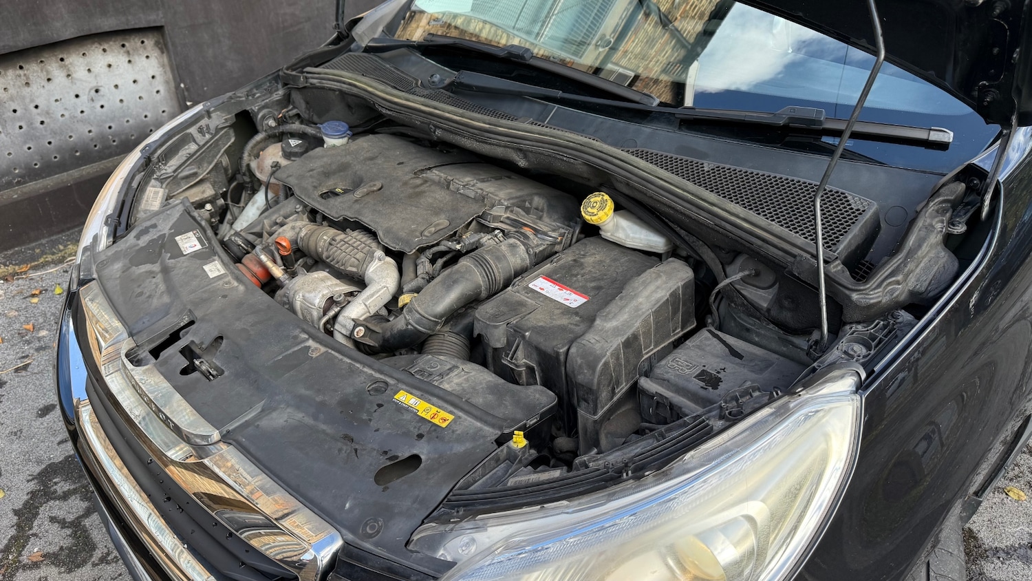 Used Peugeot 2008 2014 for sale - 76115260: Photo 22