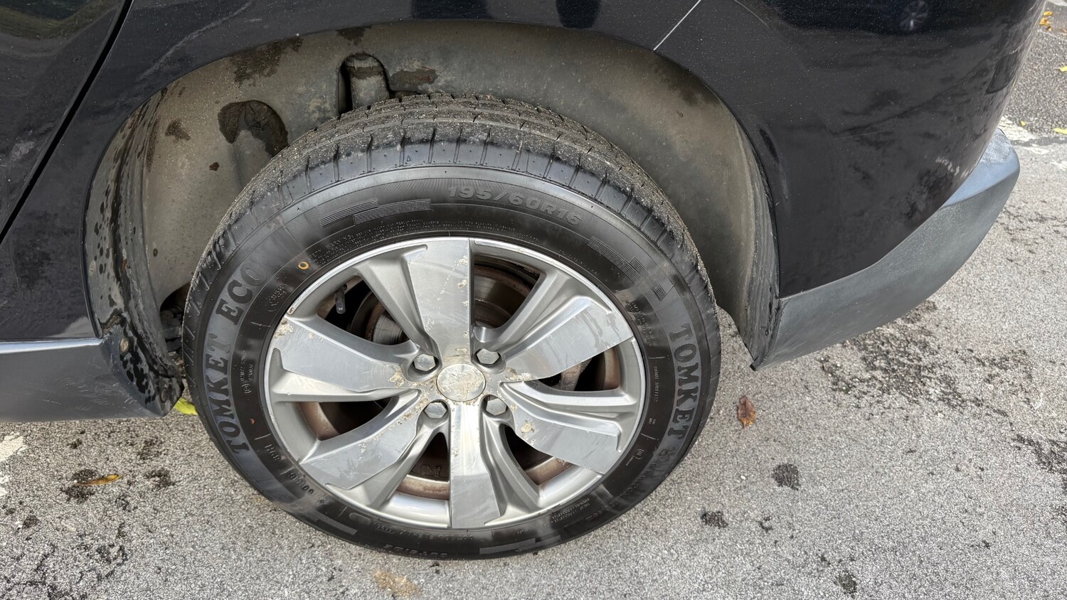 Used Peugeot 2008 2014 for sale - 76115260: Photo 29