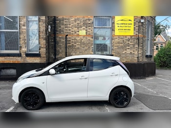 Used Toyota AYGO 2015 for sale - 79459685: Photo